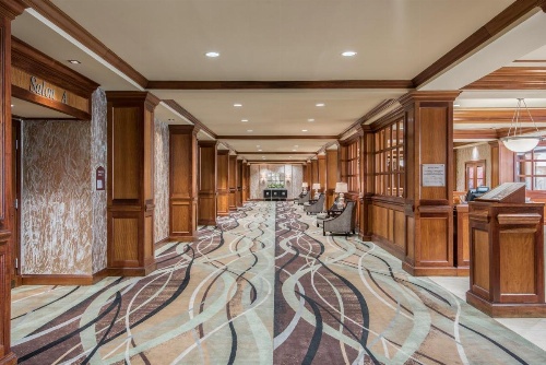 Crowne Plaza Knoxville Downtown University image 24