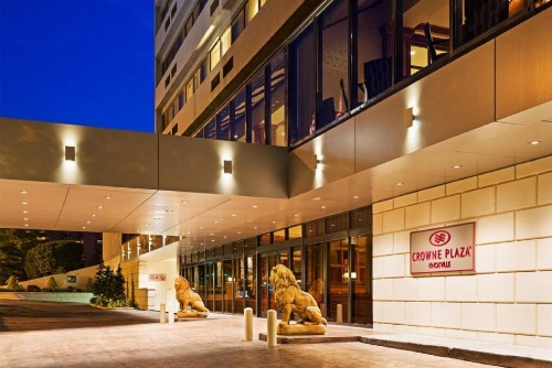 Crowne Plaza Knoxville Downtown University image 35